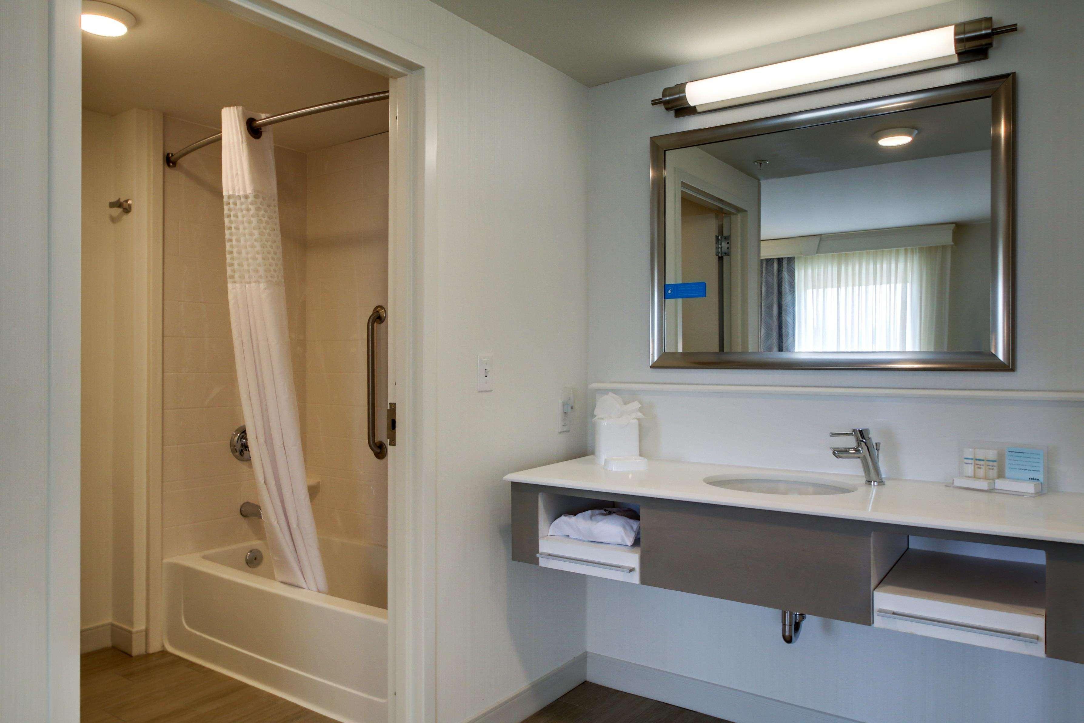 Hampton Inn & Suites Milwaukee West West Allis Εξωτερικό φωτογραφία