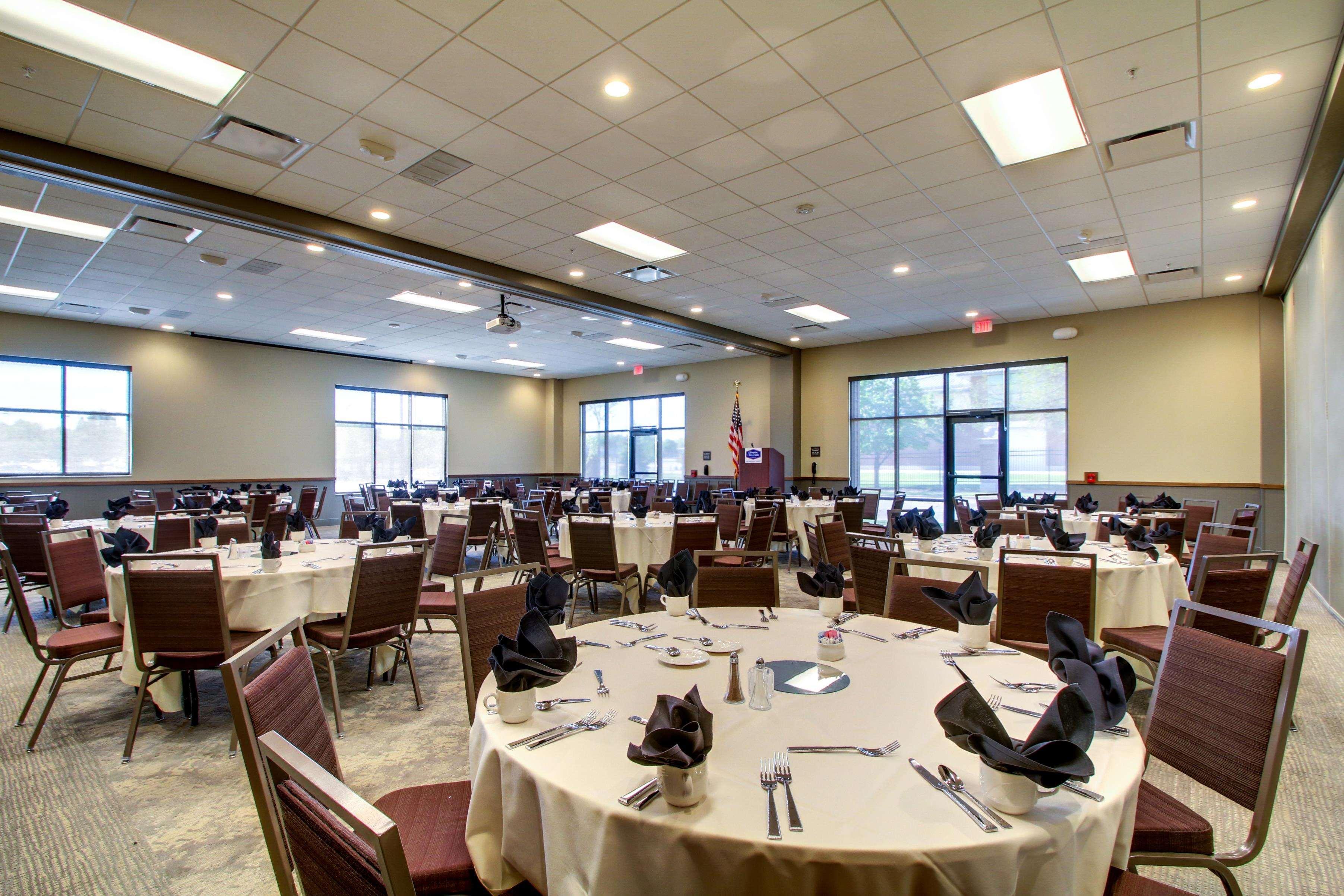 Hampton Inn & Suites Milwaukee West West Allis Εξωτερικό φωτογραφία