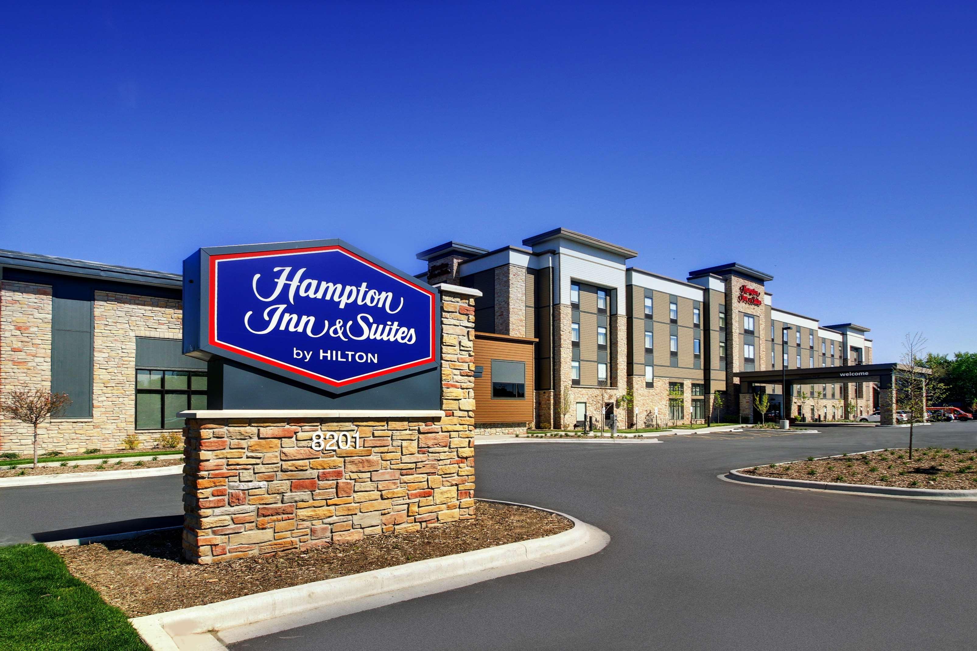 Hampton Inn & Suites Milwaukee West West Allis Εξωτερικό φωτογραφία