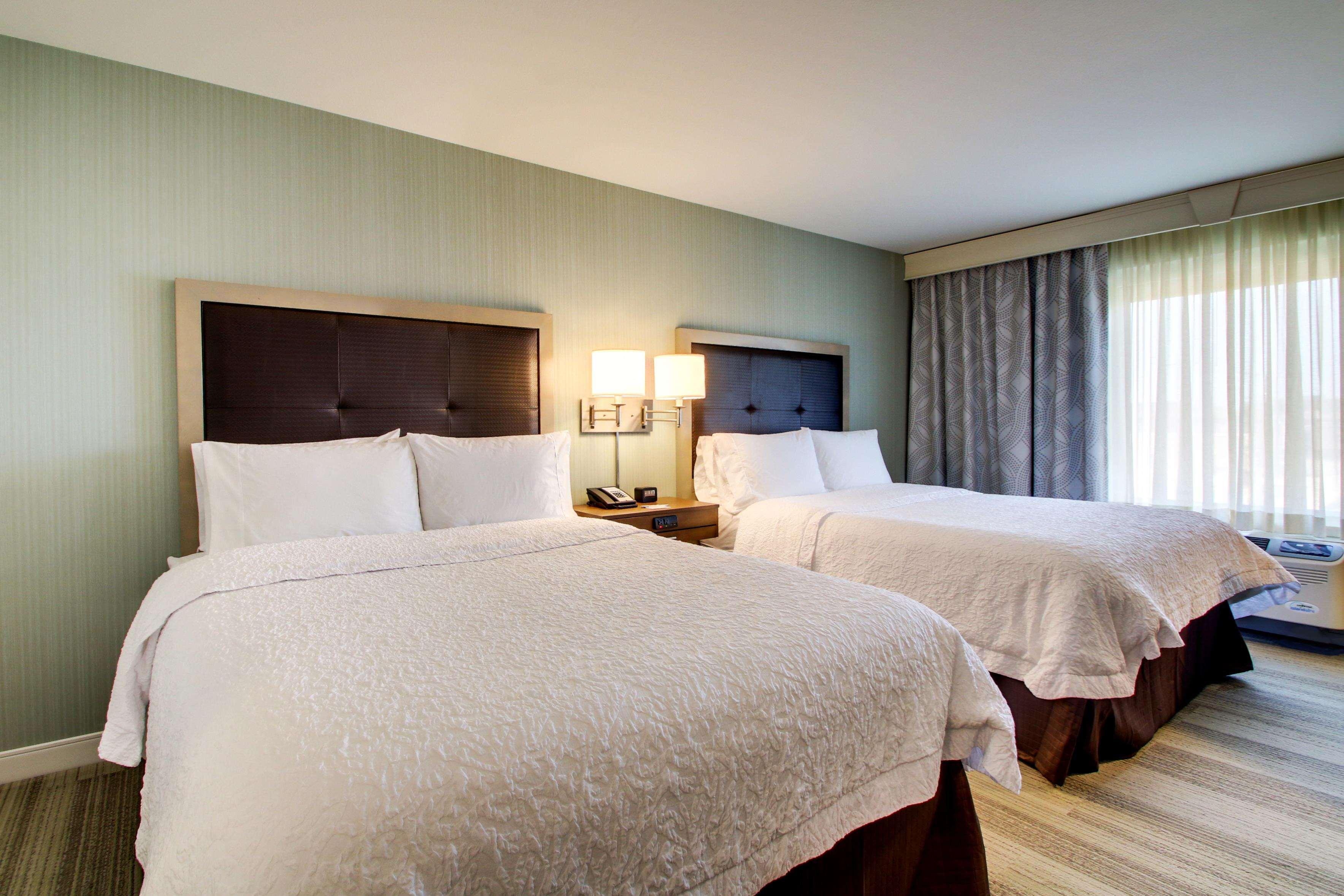 Hampton Inn & Suites Milwaukee West West Allis Εξωτερικό φωτογραφία