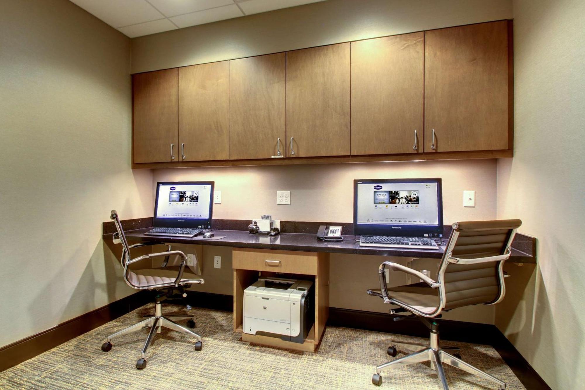 Hampton Inn & Suites Milwaukee West West Allis Εξωτερικό φωτογραφία