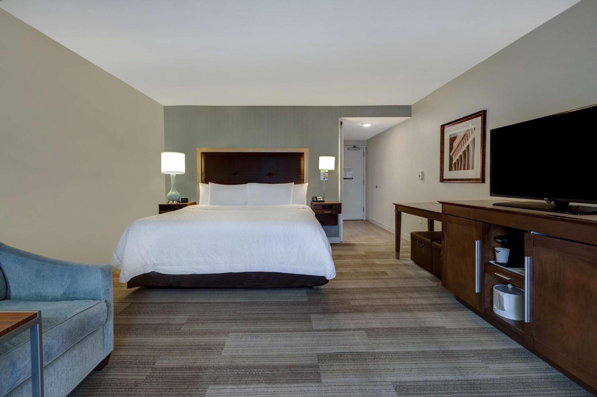Hampton Inn & Suites Milwaukee West West Allis Εξωτερικό φωτογραφία